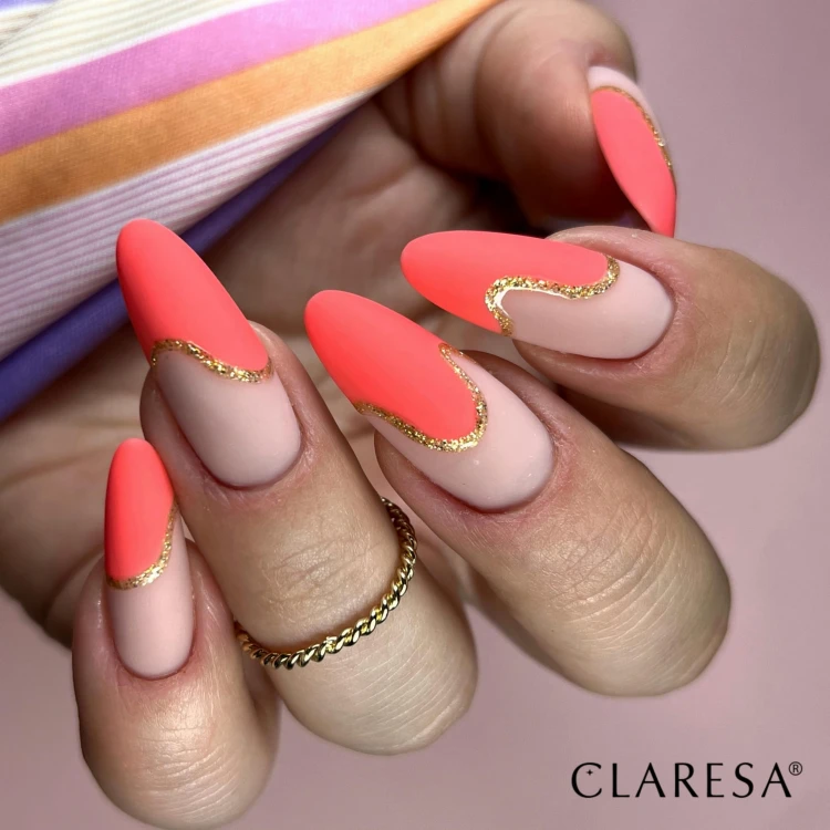 Fluo-6--Full-Glitter-3-na-paznokciach.jpg