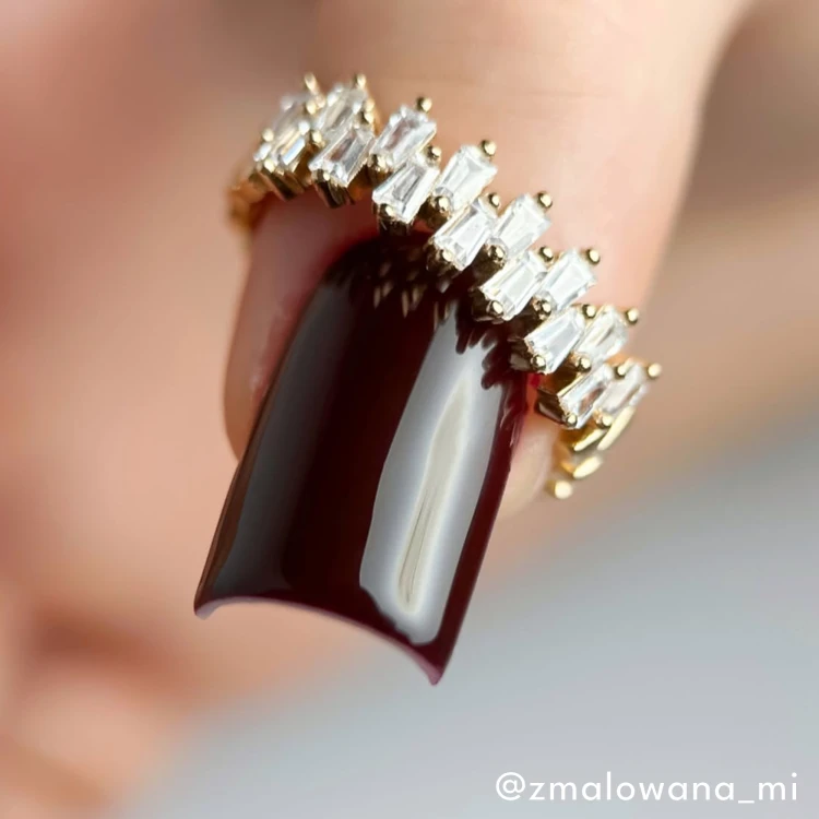 mademoiselle-zmalowana_mi.png