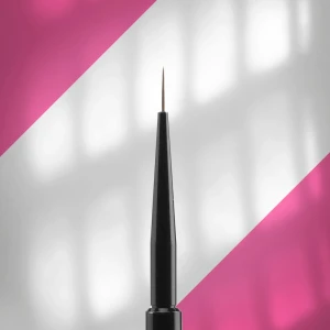 STALEKS  Pędzelek Liner EXPERT szerokość 1 mm/długość 7 mm, zamykany, igłowy, NBE-01